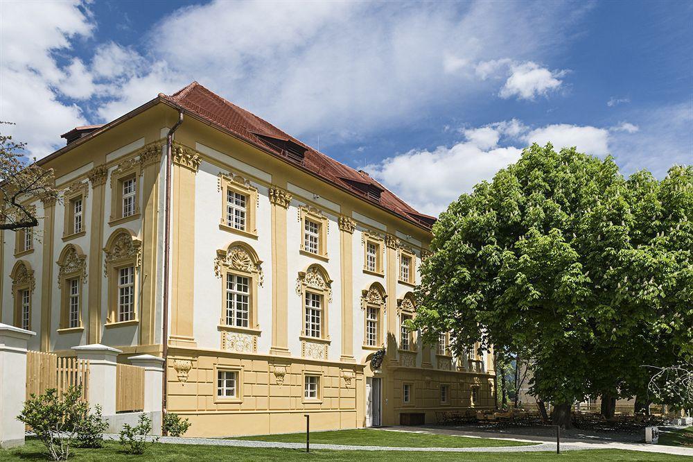Tauroa Hofwirt Hotel 4*